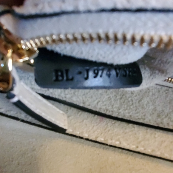 Valentino B-Rockstud Shoulder Bag - Picture 7 of 8